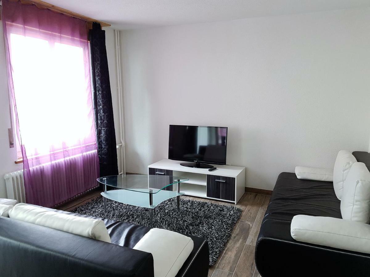 Family Friendly Apartment In The Heart Of Entrelagos Exterior foto