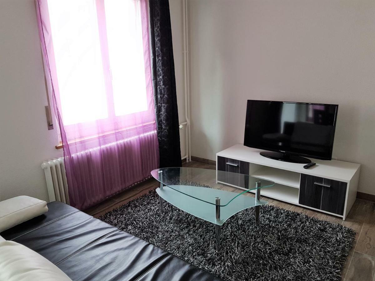 Family Friendly Apartment In The Heart Of Entrelagos Exterior foto